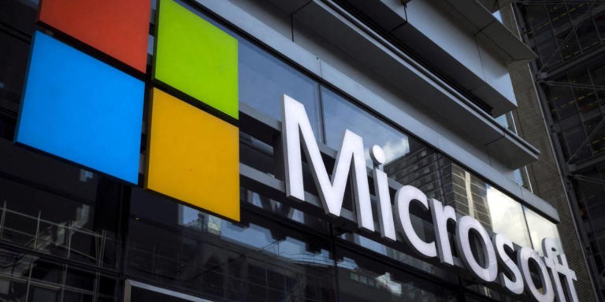 Microsoft Apresenta Novo Chip de Inteligência Artificial para Competir com Google e Amazon